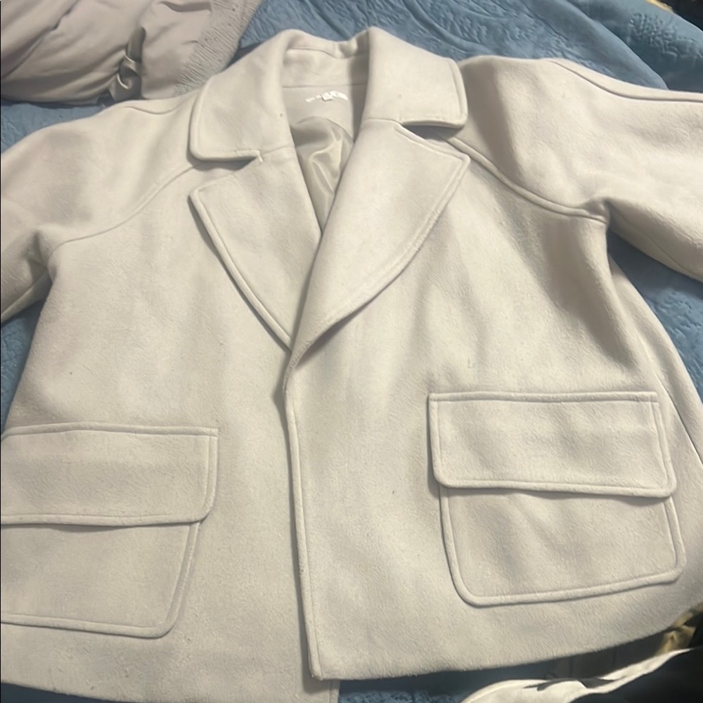 Elegant White Women's Jacket